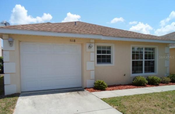 VILLAGES OF PARKWOOD