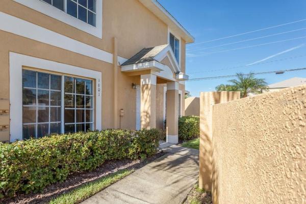 PROVIDENCE TWNHMS PH 01 & 02