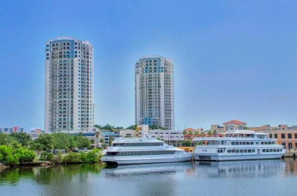 TOWERS OF CHANNELSIDE CONDO