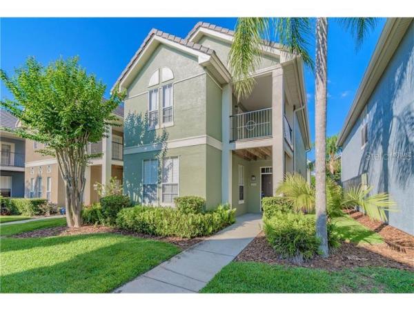 VILLAS AT CARROLLWOOD CONDO