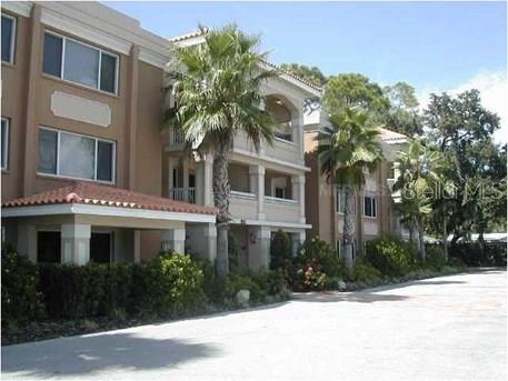 NINE FIFTY BROADWAY CONDO