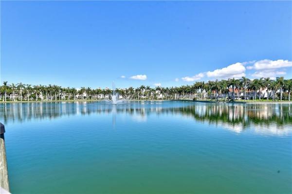 BAHIA SHORES CONDO