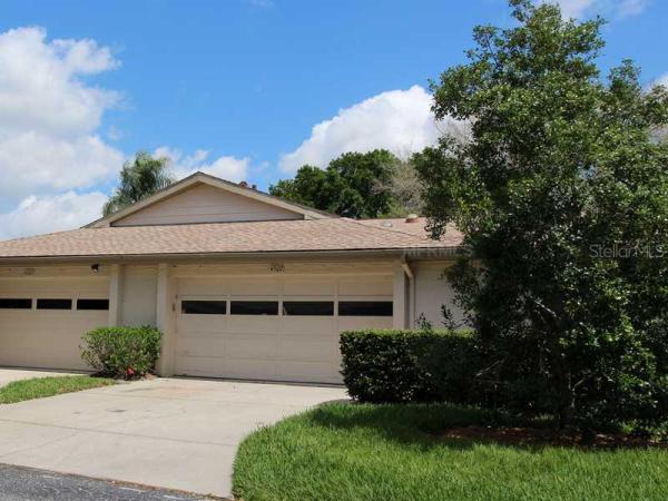 CENTER GATE EST VILL 6