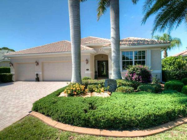 RIVENDELL UNIT 5 THE WOODLANDS