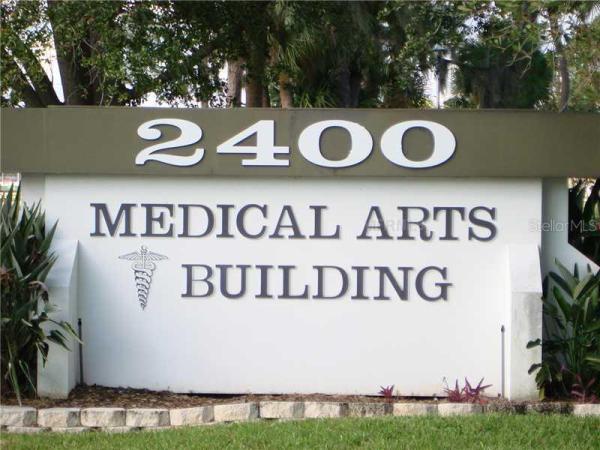 ST JOSEPH HOSPITAL MEDICAL ARTS