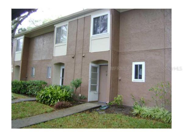 WINDWARD POINTE CONDO