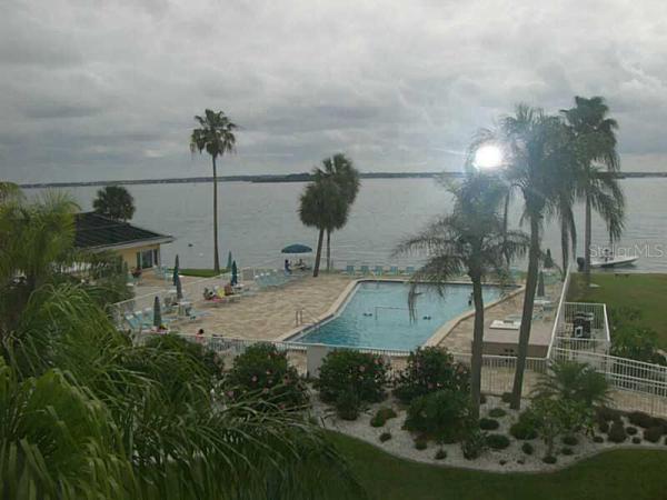 ROYAL STEWART ARMS INC 2 CONDO