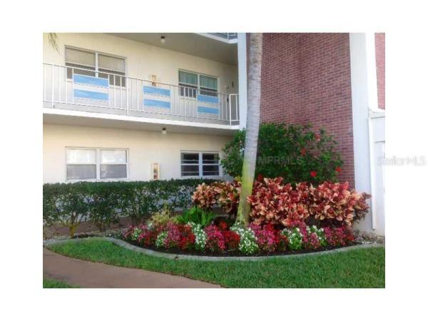 REGENCY WEST APTS CONDO