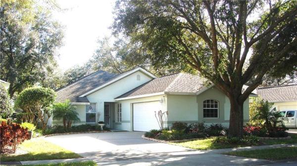 COUNTRY CLUB MOUNT DORA PH 02-01