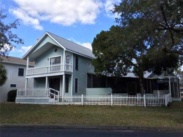 PARADISE LAKES RESORT