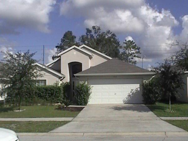 COLONIAL WOODS 45/17