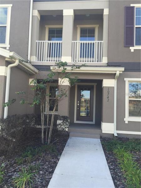 RAVINIA AT EAST PARK