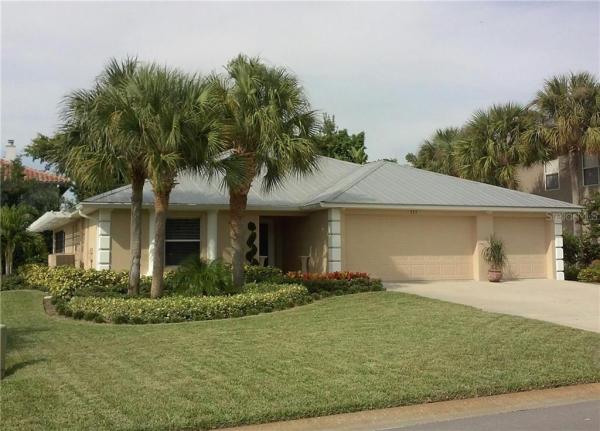 TIERRA VERDE LANDMARK