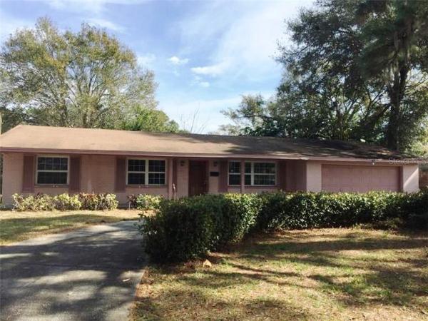 LAKEWOOD ESTATES TRACTS 10-11