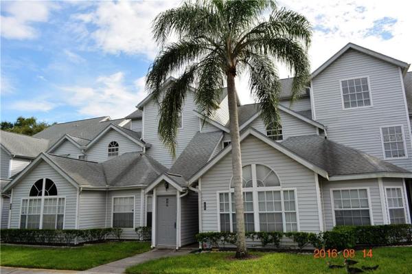 CARROLLWOOD GABLES A CONDO