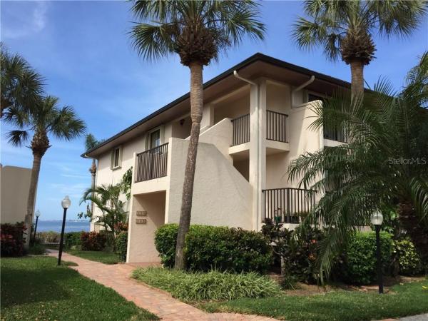 BAYSIDE TERRACES AT WILD OAK BA