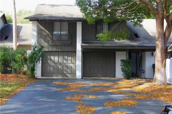 ERROL VILLAGE 01 CONDO