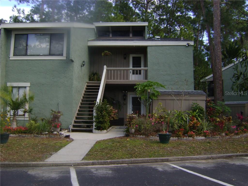 WINDHOVER CONDO - фото