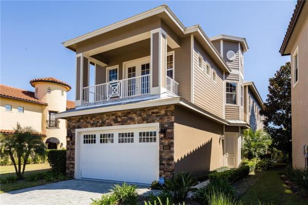 REUNION WEST VILLAGE 03A