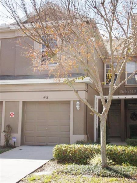 TOWNHOMES AT SABAL POINTE