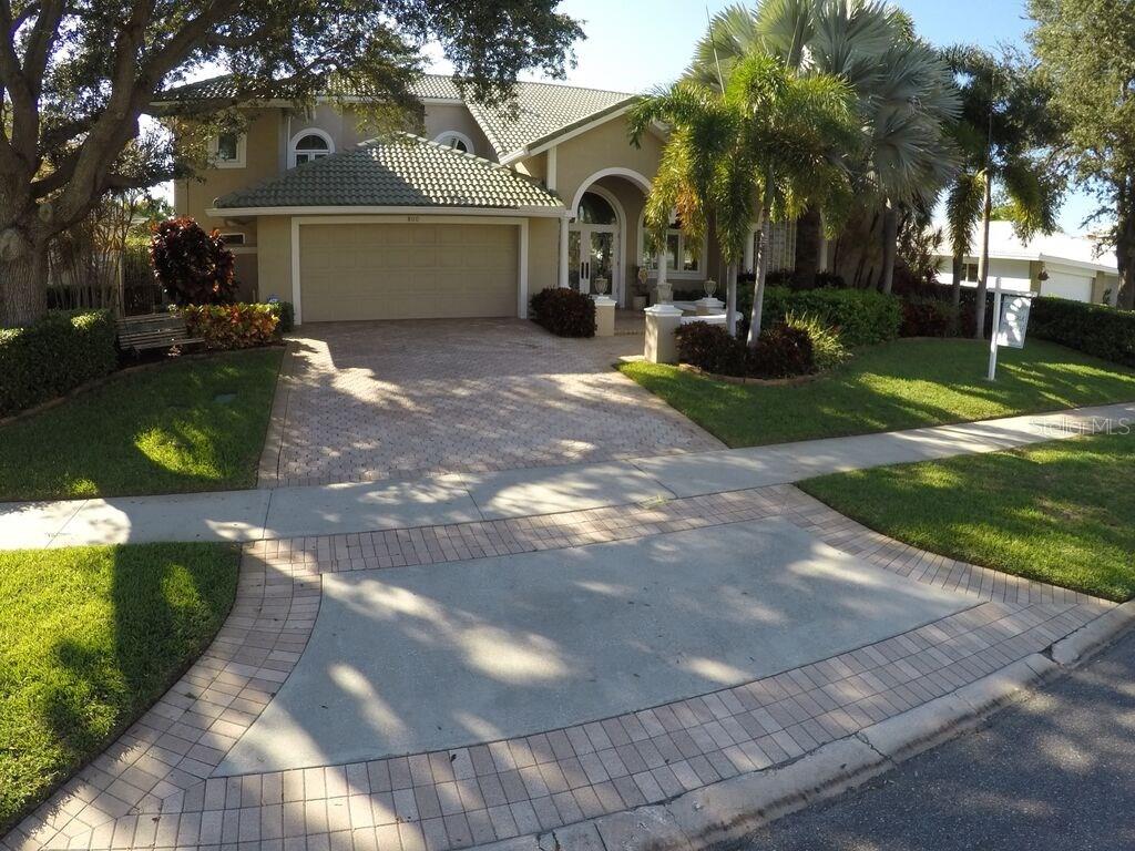 ISLAND ESTATES OF CLEARWATER - фото