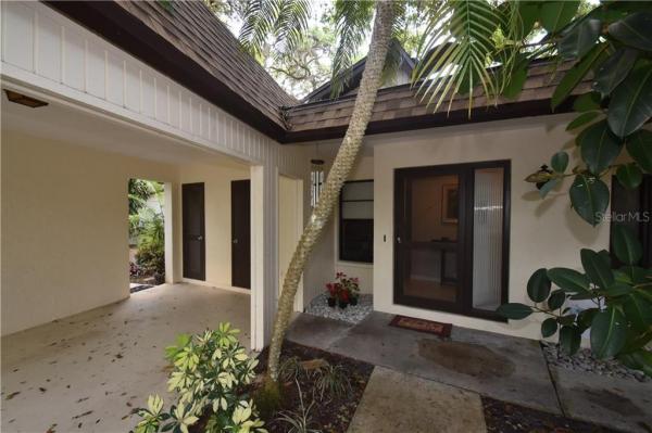 WOODSIDE VILLAGE EAST