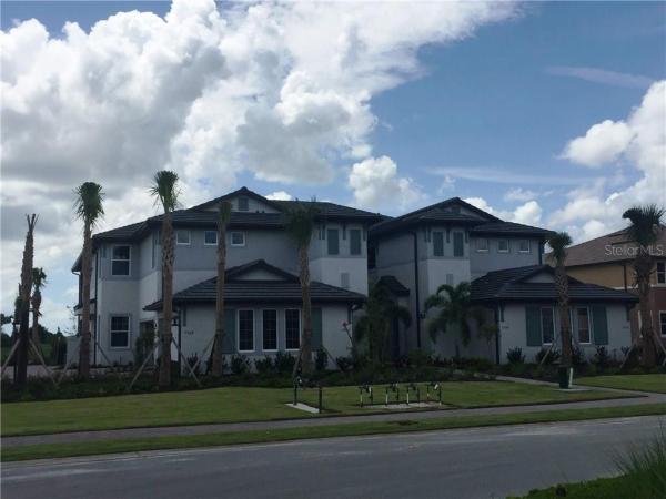 CLUBSIDE AT COUNTRY CLUB EAST