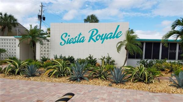 SIESTA ROYALE