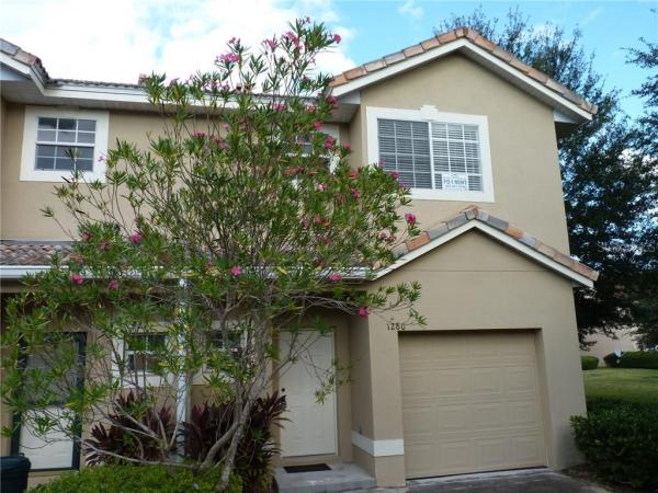 GREENBROOK VILLAS AT ERROL ESTATES 02