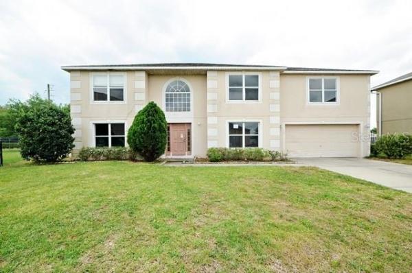 HART LAKE COVE PH 01