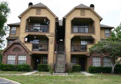 LAKEWOOD PARK A CONDO