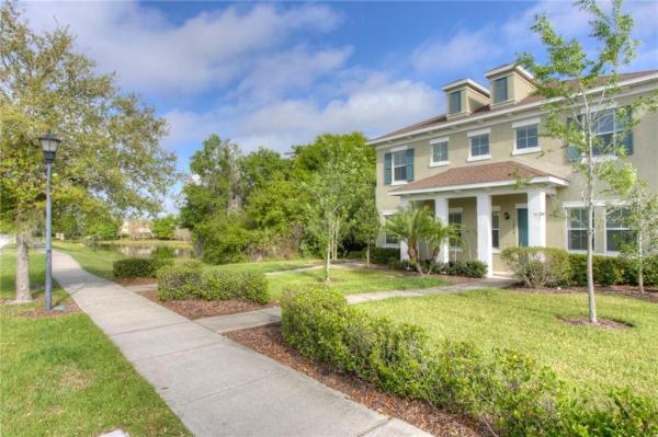 FISHHAWK RANCH TOWNCENTER