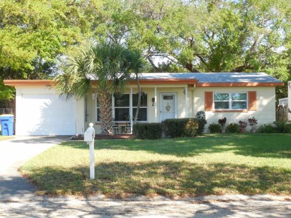 SEMINOLE LAKE VILLAGE