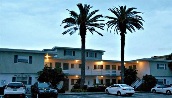 PACESETTER III CONDO