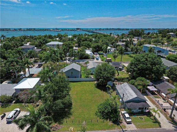 SUB OF LT 3 US SURV BY B P C