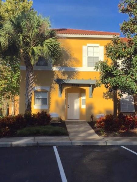 EMERALD ISLAND RESORT