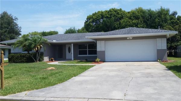 LAKESIDE TERRACE 1ST ADD