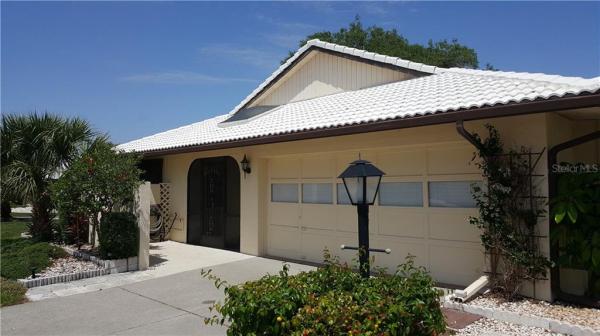 HOURGLASS LAKES PH 1