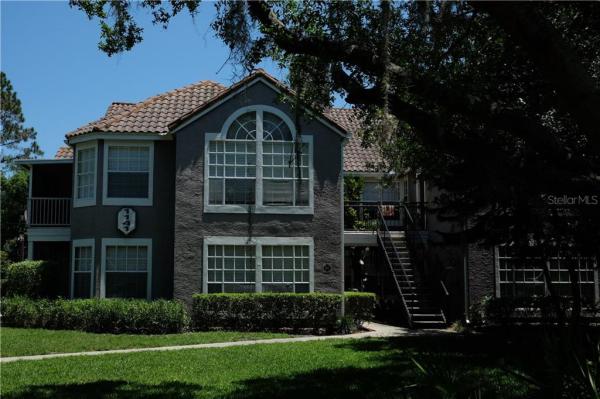 HUNTERS CHASE CONDO PH 1