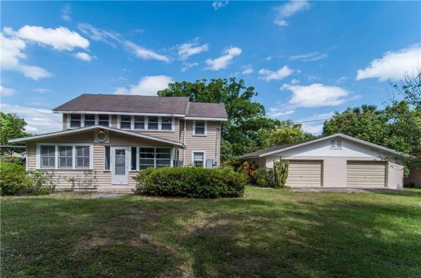 CRYSTAL LAKE WINTER HOMES