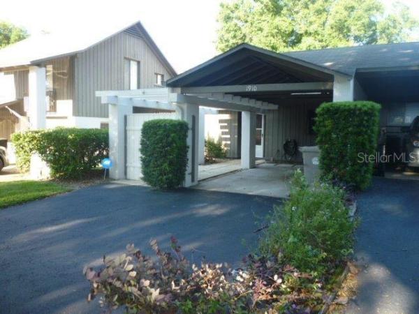 ERROL VILLAGE 01 CONDO