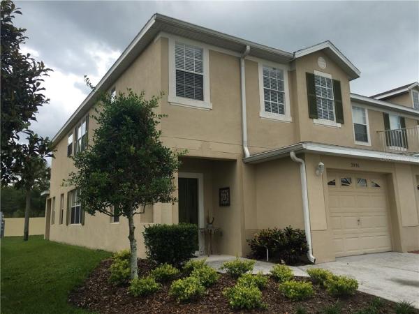 TWNHOMES FLORA RIDGE P2