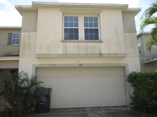 BLACKSTONE AT BAY PARK