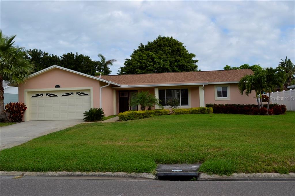 SOUTH CSWY ISLE YACHT CLUB 5TH ADD - фото