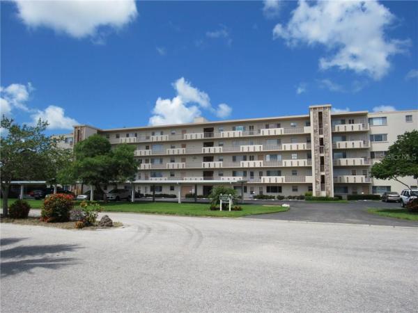 IRONWOOD EIGHTH CONDO OR676/623