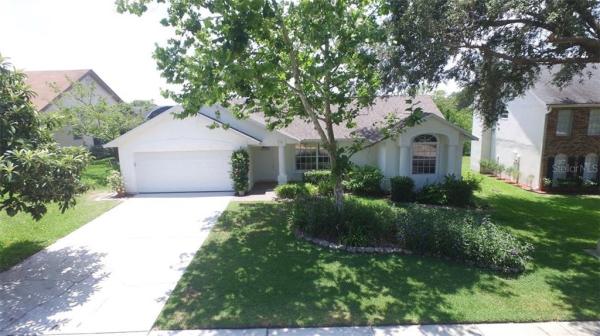 HILLS OF LAKE MARY PH 1