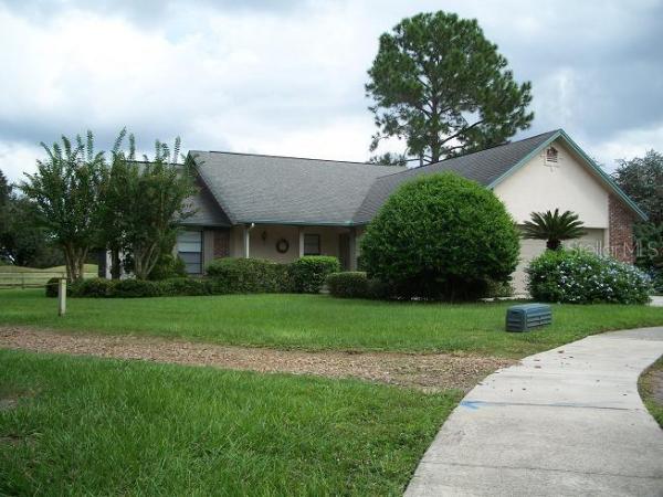 FAIRWAY OAKS AT DEER RUN