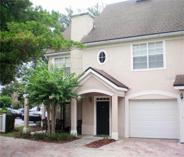 HAMPTONS AT METROWEST