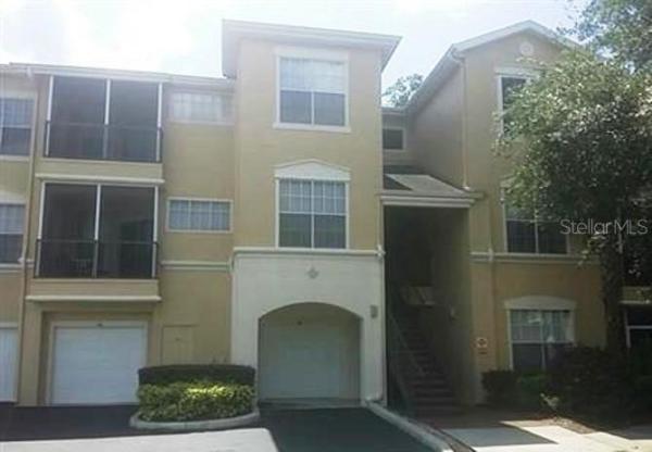 OXFORD PLACE AT TAMPA PALMS A CONDO