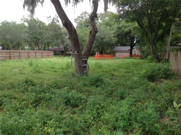 LAKE KNOWLES TERRACE